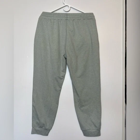 VUORI Women’s performance jogger Stormy Heather - Picture 9 of 11